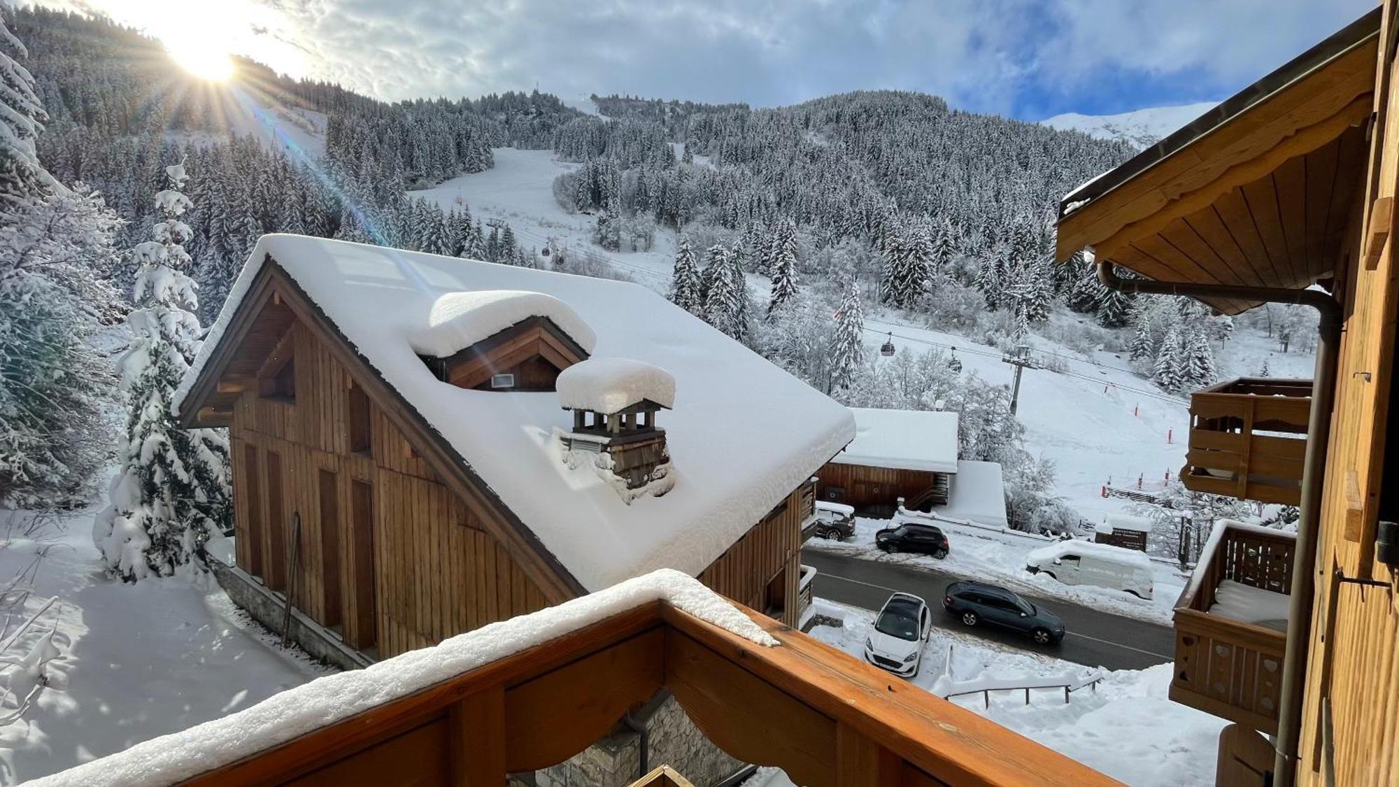 Meribel Centre La Chaudanne, Real Ski In And Out, 3 Bedrooms 2 Bathrooms Newly Renovated, Chalet L'Eperviere Luaran gambar