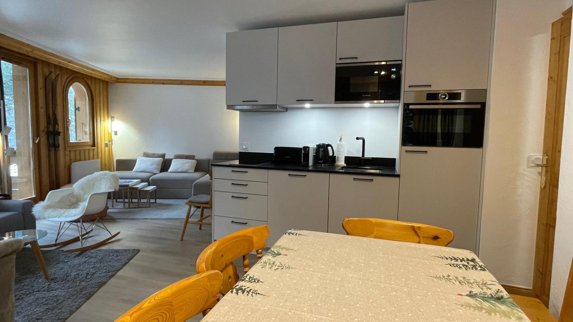 Meribel Centre La Chaudanne, Real Ski In And Out, 3 Bedrooms 2 Bathrooms Newly Renovated, Chalet L'Eperviere Luaran gambar